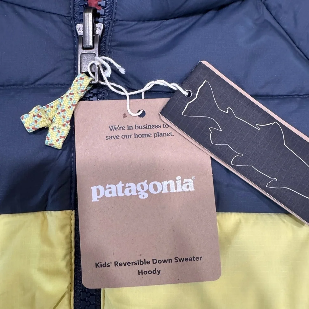 New Patagonia Kids’ Reversible Down Sweater Hoody – Size M (10)